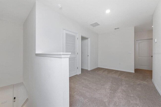 Building Photo - 1296 Cascades Ave