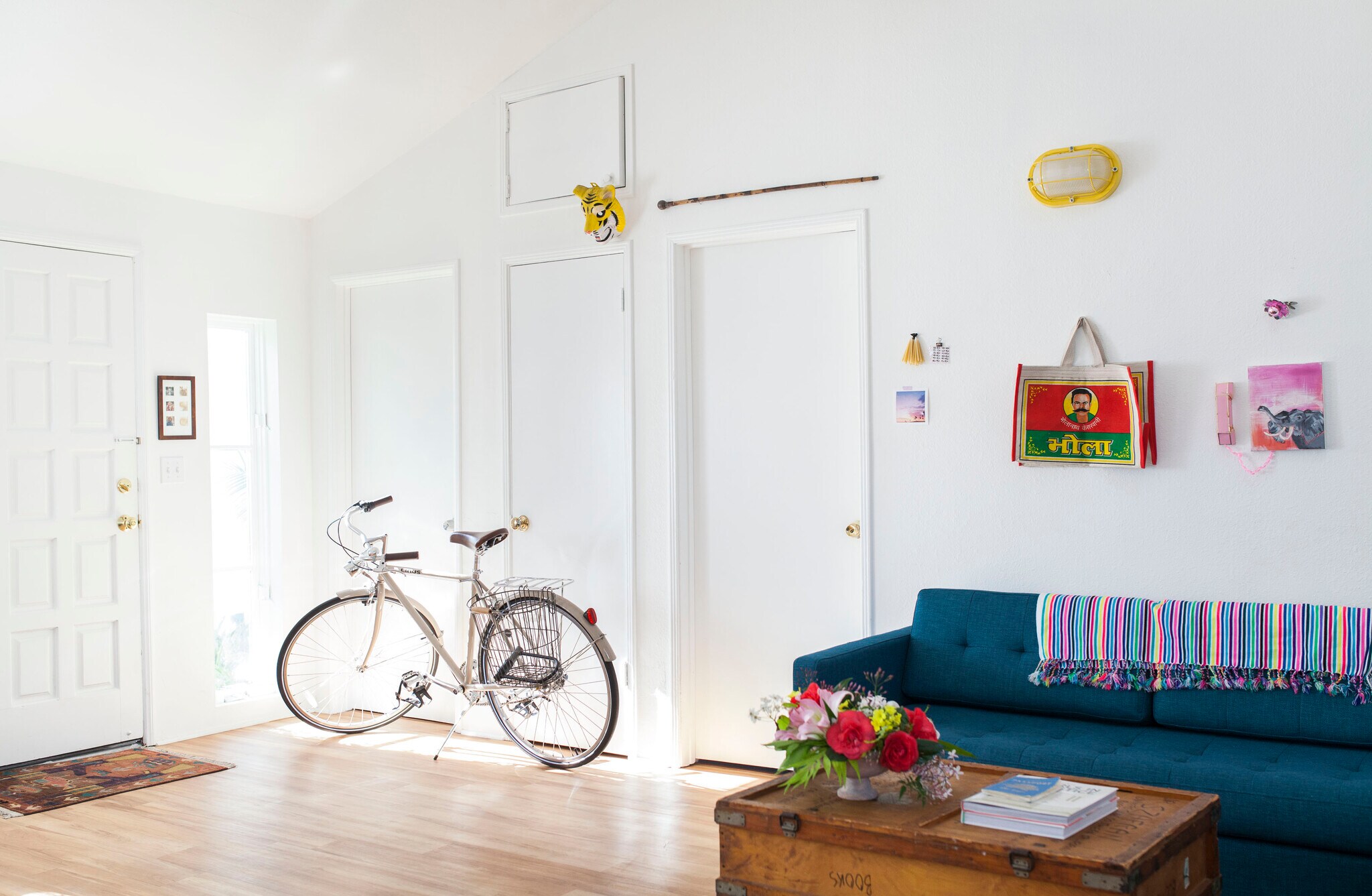 Building Photo - 319 W Anapamu St