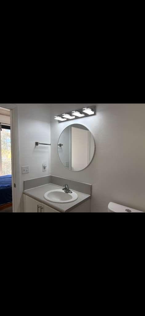 Building Photo - 455 NE 25th St