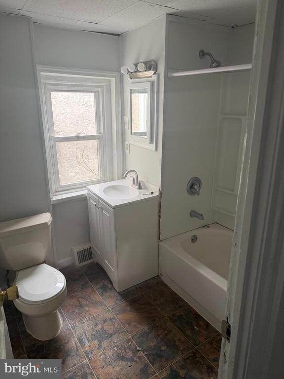 Building Photo - 104 W Elm St