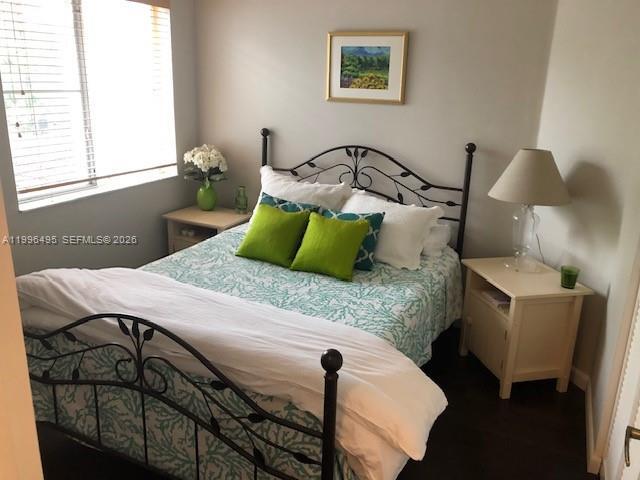 Building Photo - 951 Doveplum Ct