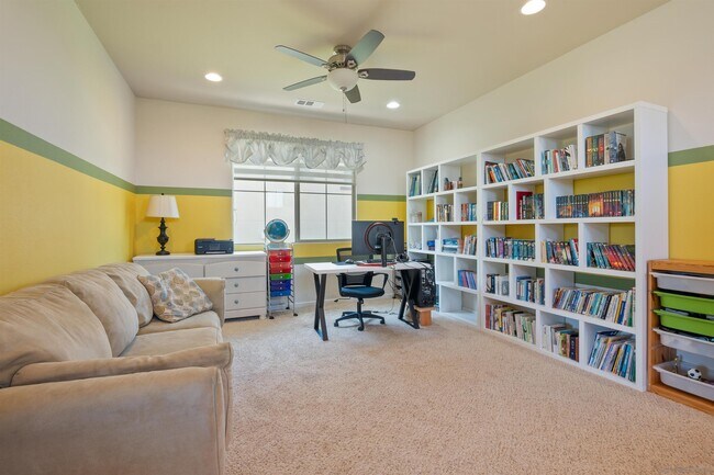 Building Photo - 7098 Sitio Corazon