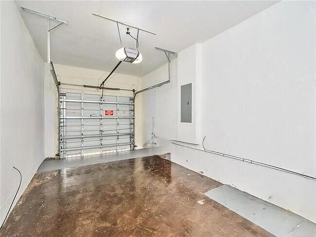 Building Photo - 7772 NW 114th Path