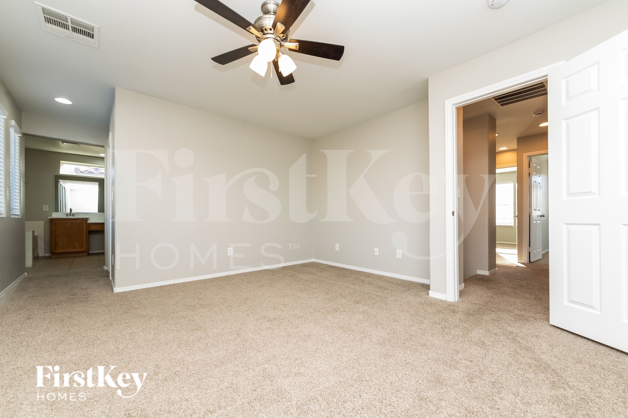 Building Photo - 8301 W Wildwood Glen Dr