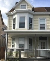 Building Photo - 675 Spring Garden St