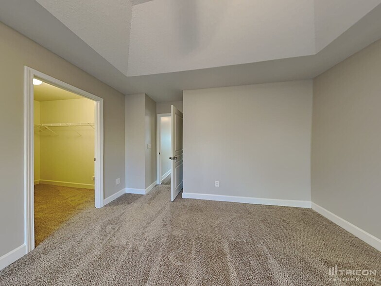 Building Photo - 275 Galway Ln