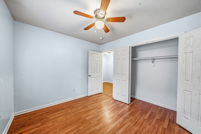 Building Photo - 3521 Lydia St