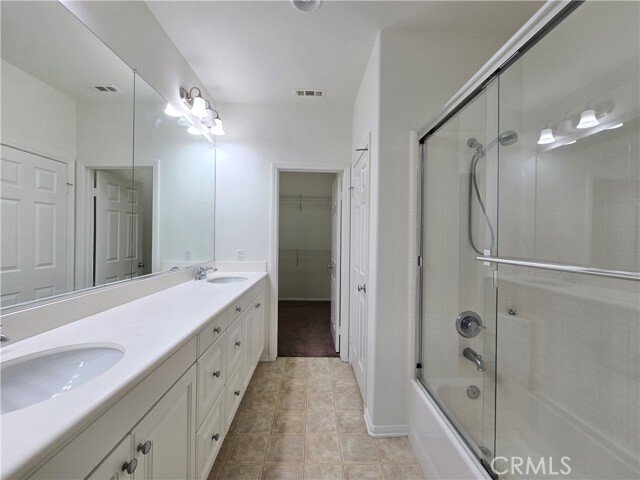 Building Photo - 527 N Chardonnay Dr