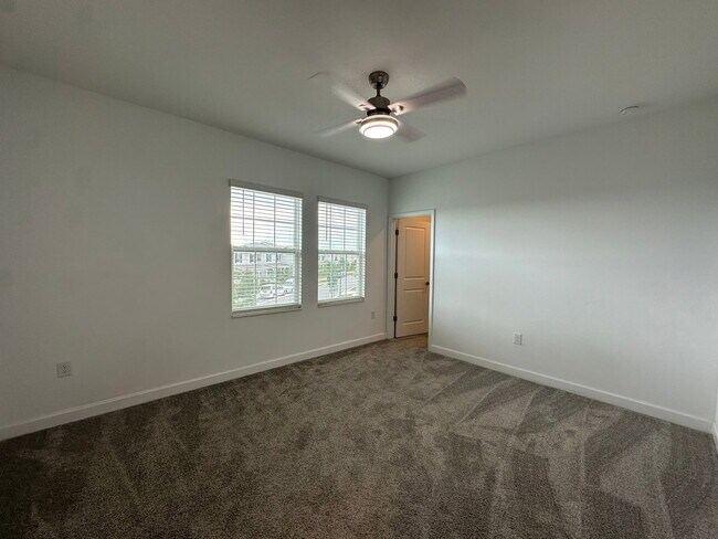 Building Photo - 5632 Quiet Palm Lp