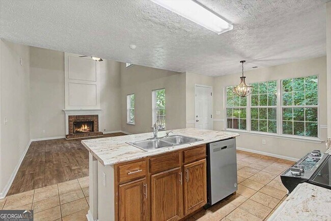 Building Photo - 1590 Waterway Pl SW