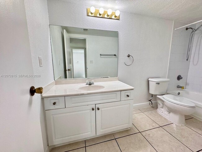Building Photo - 4800 NW 79th Ave