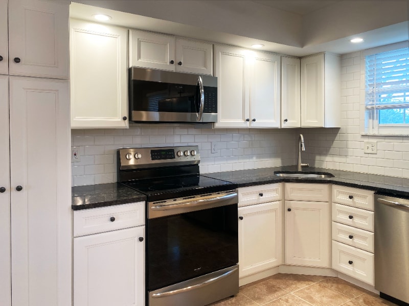 Building Photo - 1953 PA-212