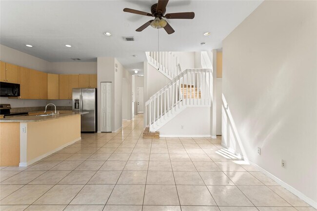 Building Photo - 2215 NW 76th Terrace