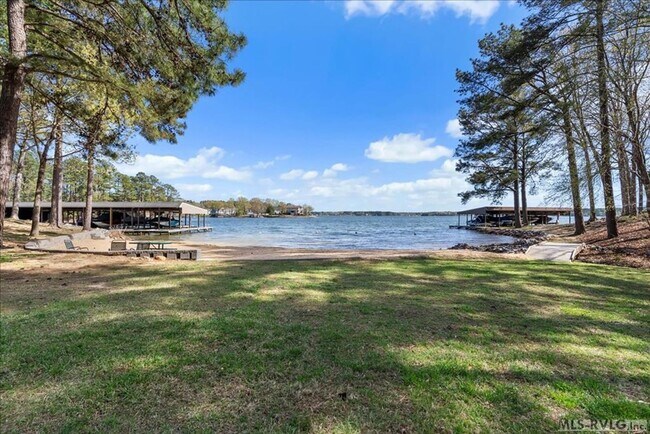 Building Photo - 164 Sandy Cove Dr