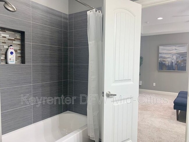 Building Photo - 3532 Toronto St