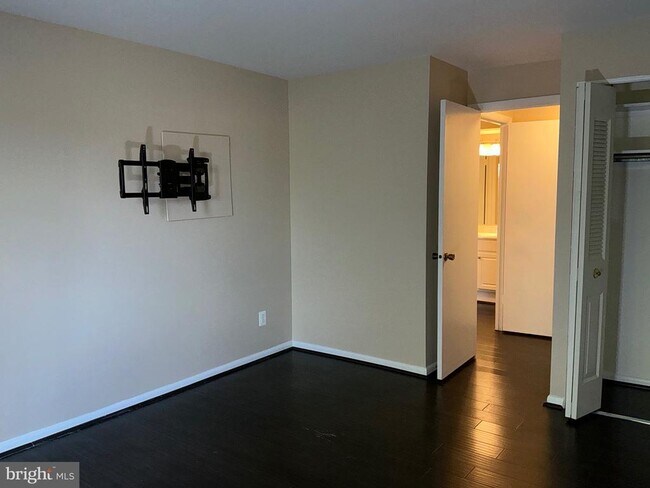 Building Photo - 7425 Democracy Blvd