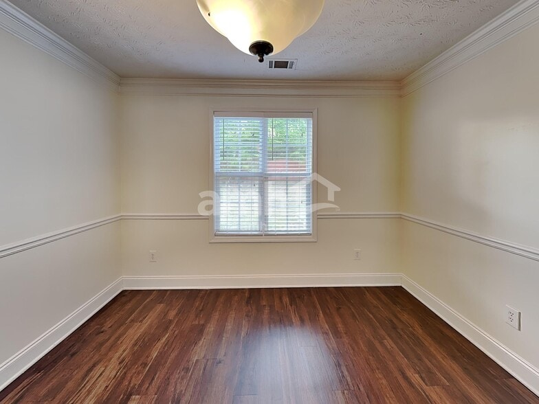 Building Photo - 3472 Skyland Ridge Ct