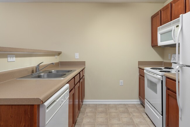 Building Photo - Hey Asheboro....1 Bedroom 1 Bath $1099/mo ...