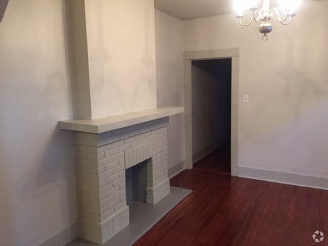 Building Photo - 310 Henry Clay Ave