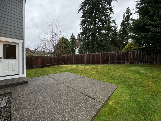 Building Photo - Spacious Home for Rent in Bothell, WA!