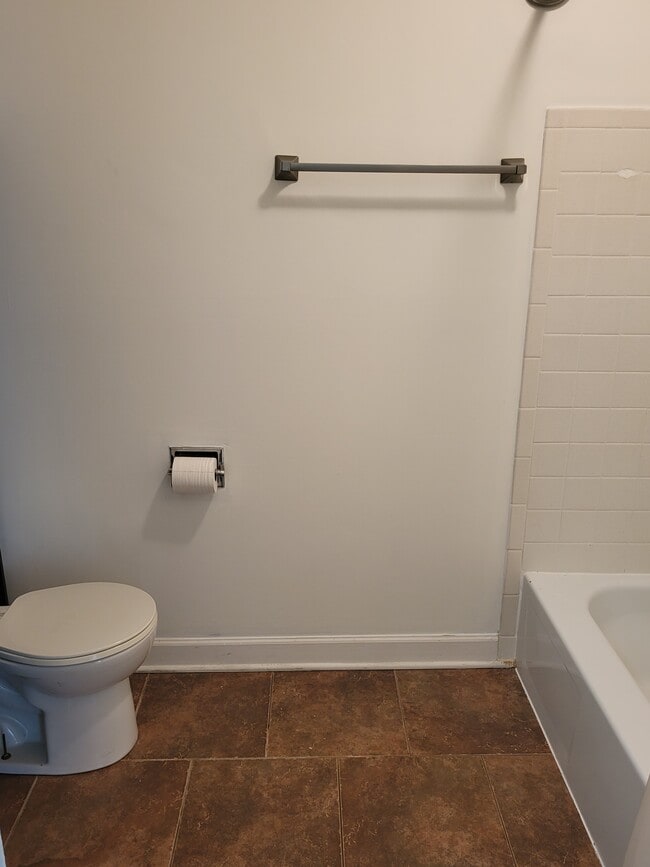 Bathroom - 16W470 Lake Dr