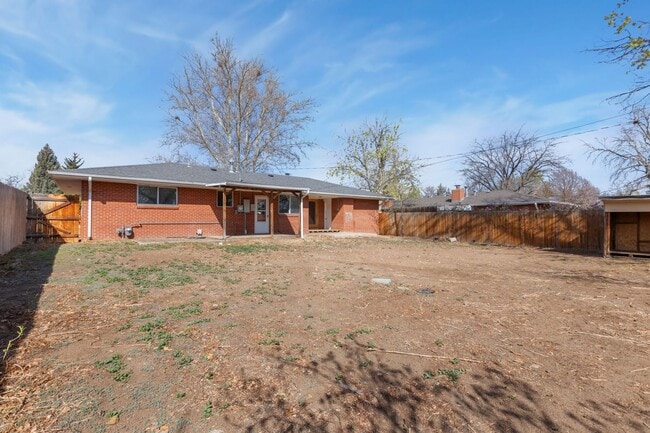 Building Photo - 1306 23rd Ave Ct