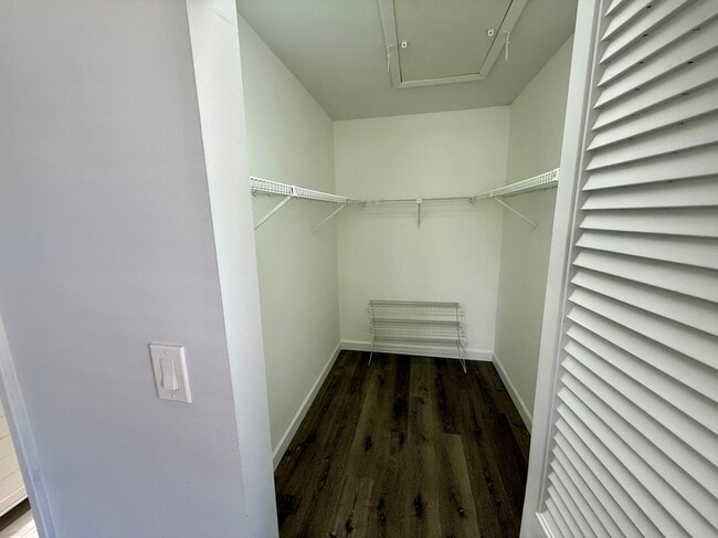 Building Photo - 9466 Boca Cove Cir