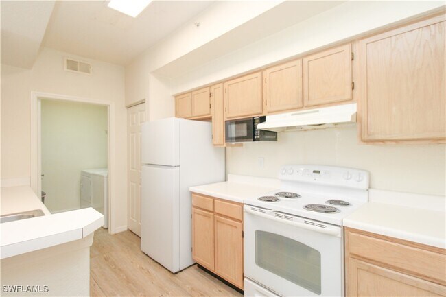 Building Photo - 4630 St Croix Ln