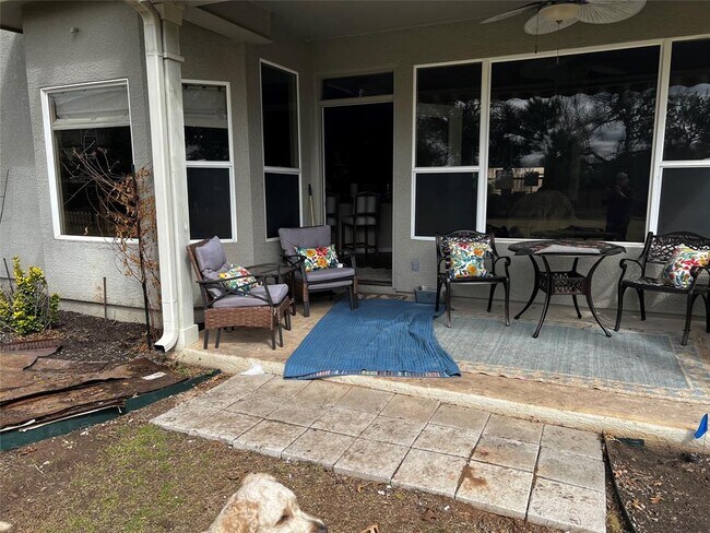 Building Photo - 235 Red Poppy Trail