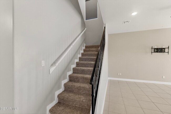 Building Photo - 13808 Garforth Ave