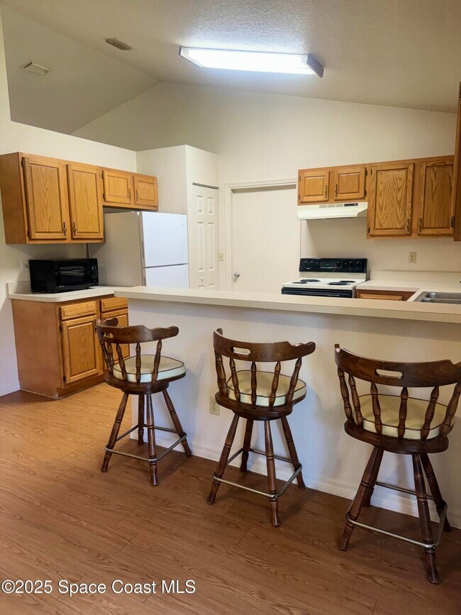 Building Photo - 5527 Wendy Lee Dr