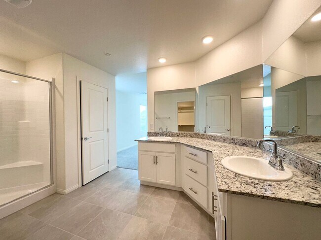 Building Photo - 4559 Merlot Hls Ave