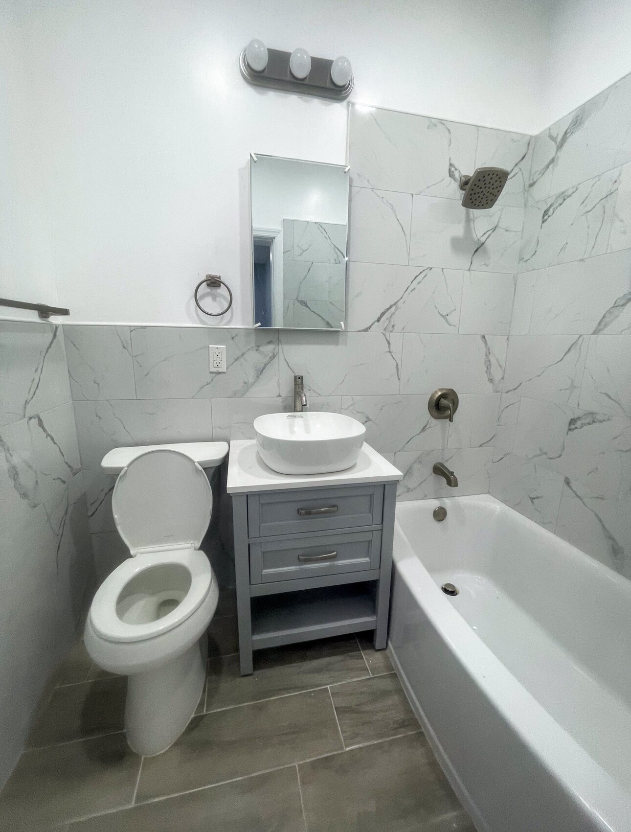 Building Photo - 213 Martin Luther King Jr Dr