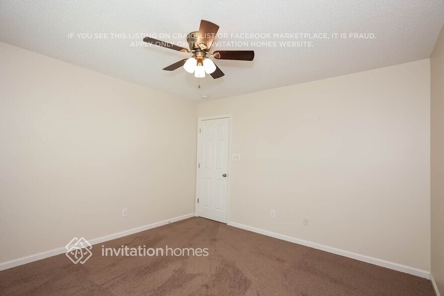 Building Photo - 3221 Brownes Creek Rd
