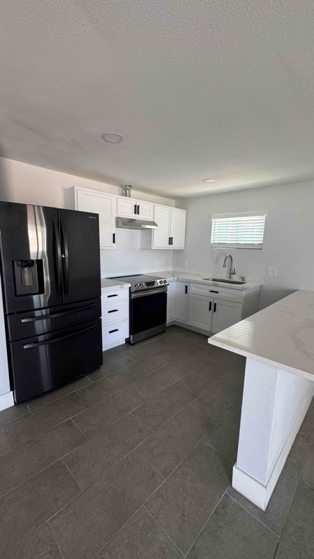 Building Photo - 3837 W Lincoln St