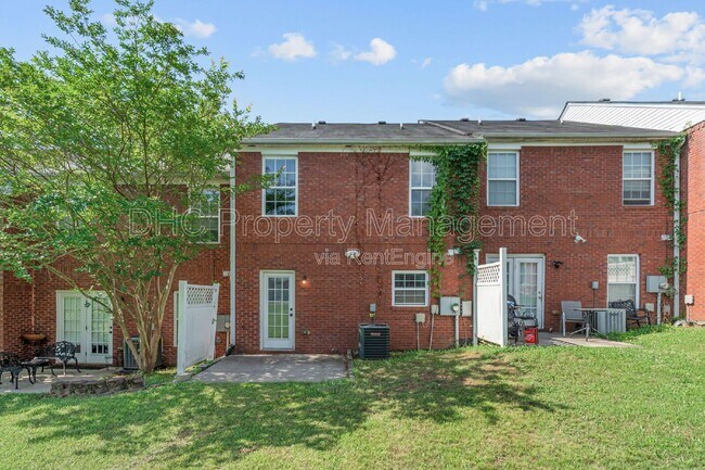 Building Photo - 6494 Snow Bird Ln