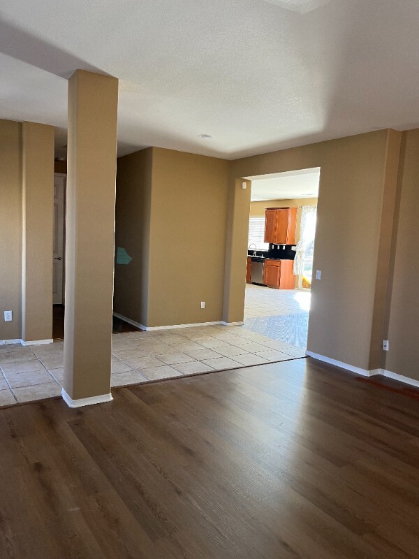 Building Photo - 37133 Kingcup Terrace