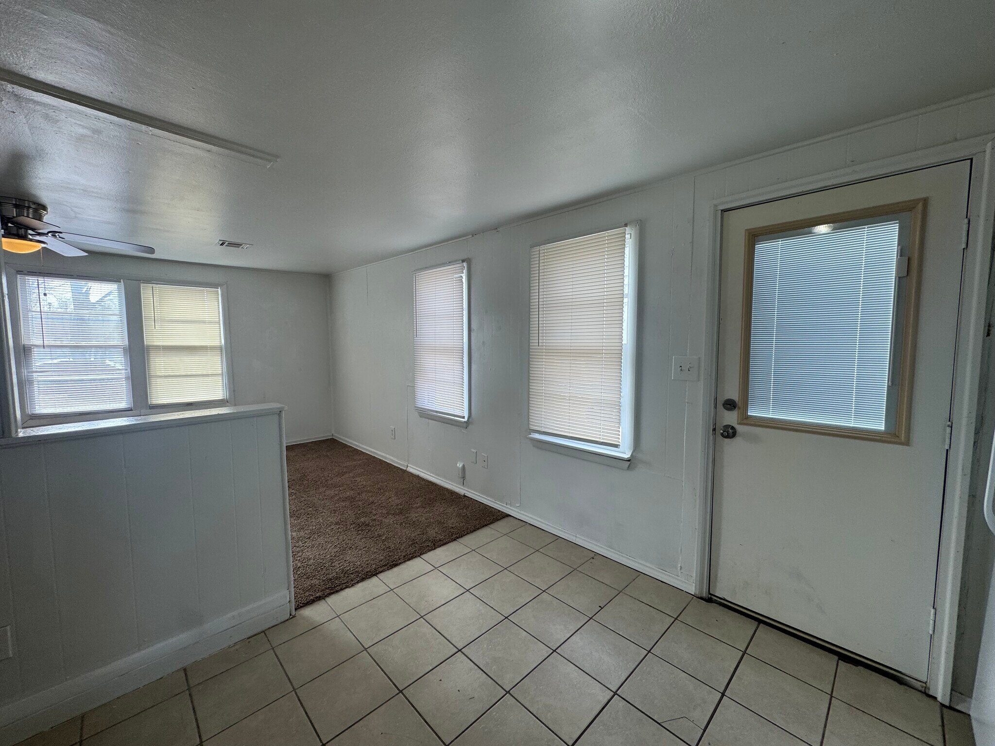 Building Photo - 2517 SW 42nd St