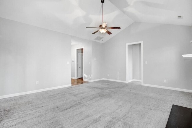 Building Photo - MUST SEE! Stunning 3 BR | 2 BA Home for Re...