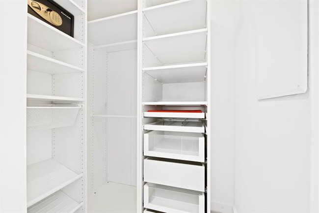 Building Photo - 55 SW 9th St