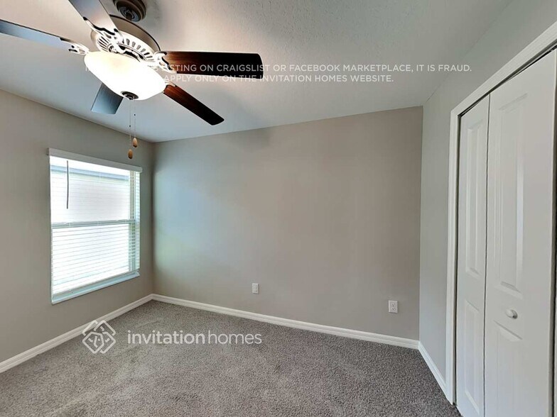 Building Photo - 1573 Blue Rose Dr