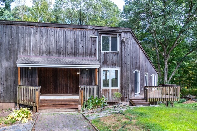 Primary Photo - 295 Dayton Rd