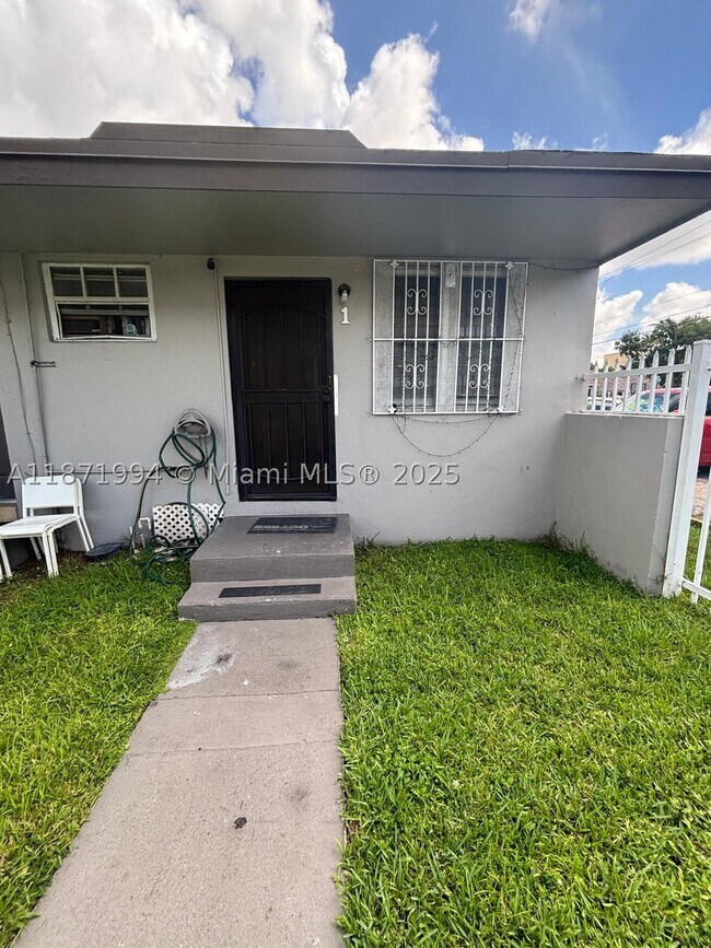 Building Photo - 5100 NW 23rd Ave