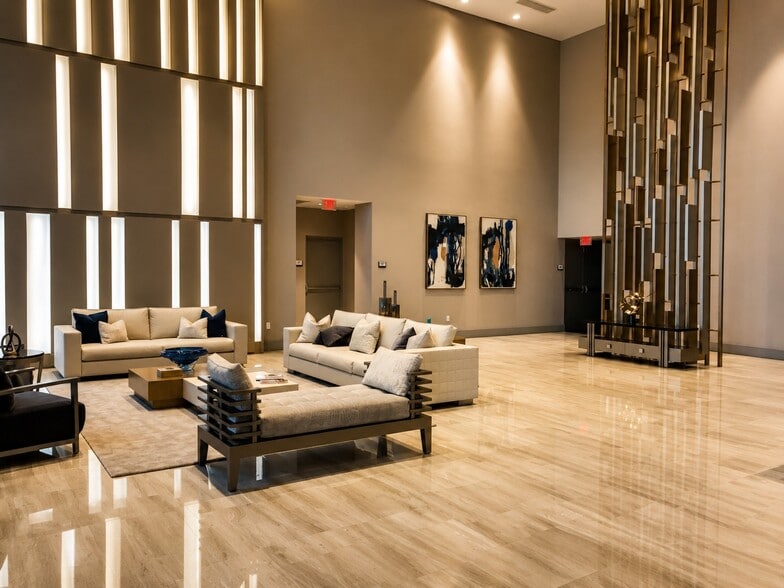 Building Photo - 5300 Paseo Blvd