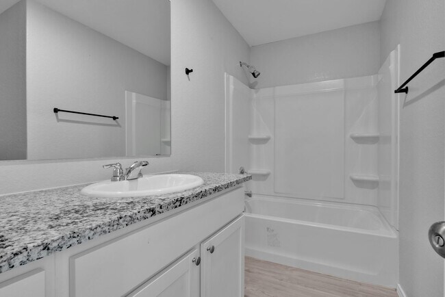 Building Photo - Cozy 3 Bed 2 Bath Home in Southton Meadows