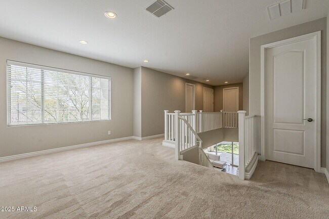 Building Photo - 3310 E Los Gatos Dr