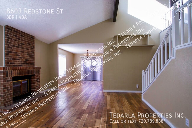Building Photo - 8603 Redstone St