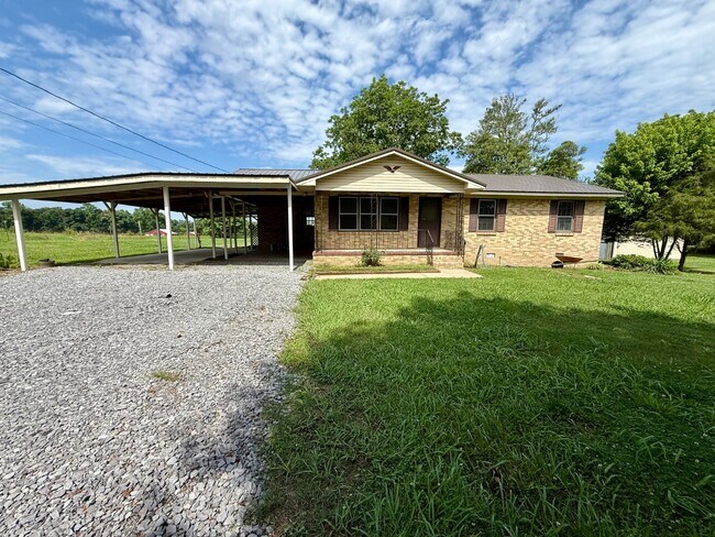 Building Photo - 880 Dixon Rd