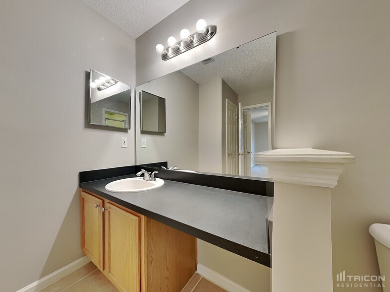 Building Photo - 1516 Irishwood Ct