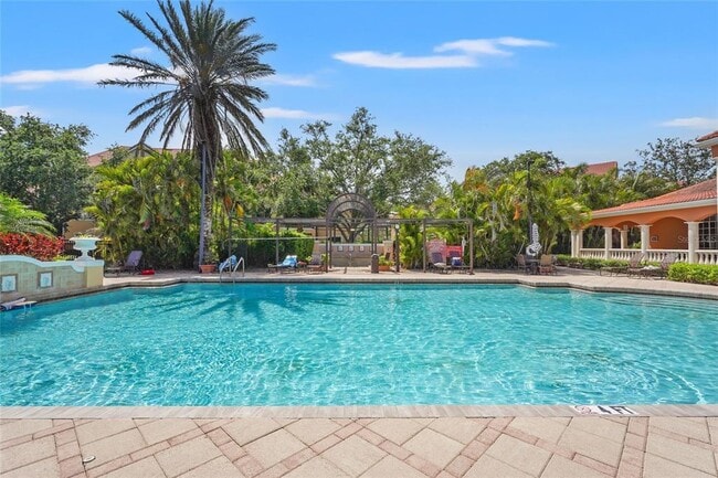 Building Photo - 4156 Central Sarasota Pkwy